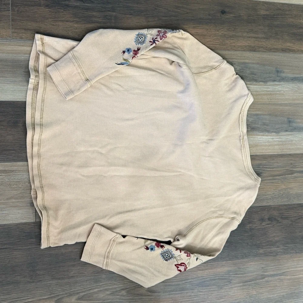 Karyn Seo Floral Embroidered Long Sleeve Top - Cream - Picture 4 of 6